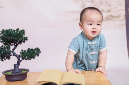 永新孕妇显怀是几个月